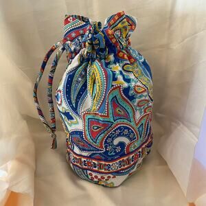 Retired NWOT Vera Bradley Beach Bag ditty bag in Marina Paisley pattern